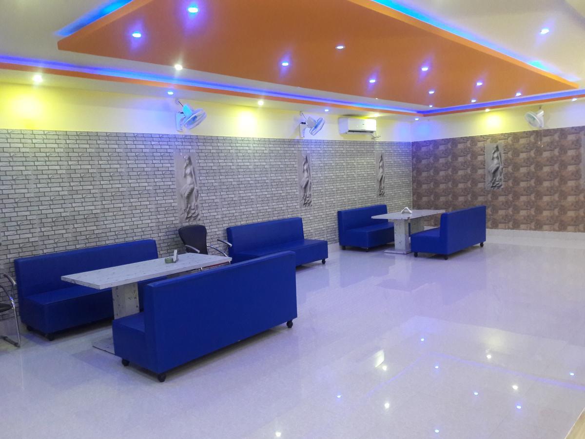 Durgāpur Kalpana Inn מראה חיצוני תמונה
