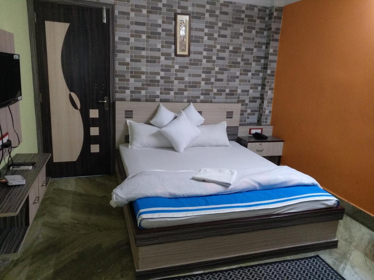 Durgāpur Kalpana Inn מראה חיצוני תמונה
